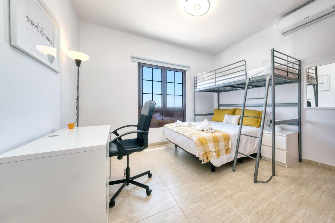 Villa Casa Yare, Shared Pool, Air-Con, Fast Wifi Costa Teguise Esterno foto